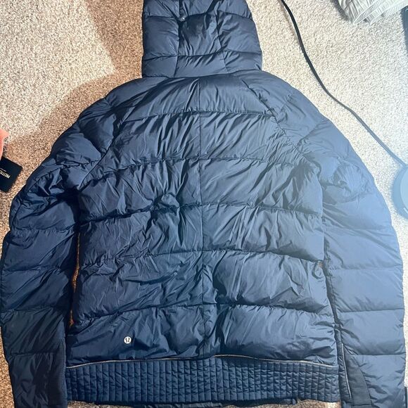 Lululemon Fluffed Up Pullover
Inkwell - Picture 3 of 3